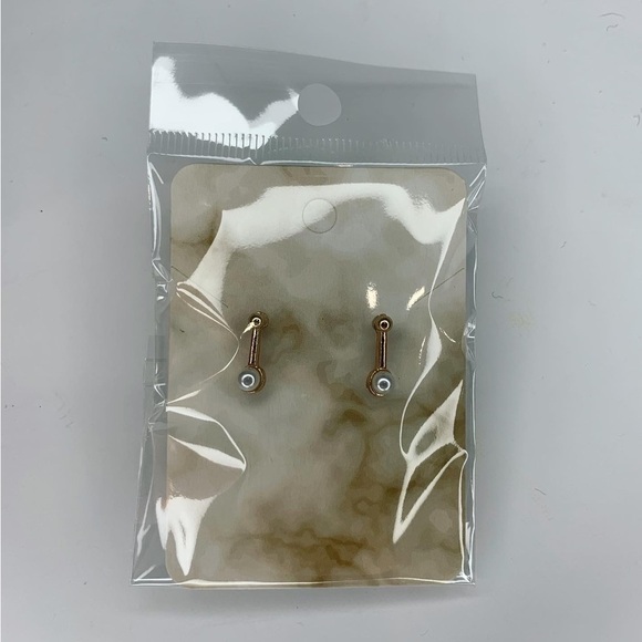 Gold pearl earrings - Picture 2 of 3